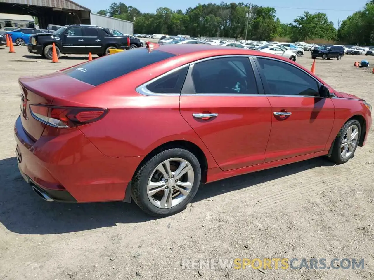 3 Photograph of a damaged car 5NPE34AF7KH803742 HYUNDAI SONATA 2019