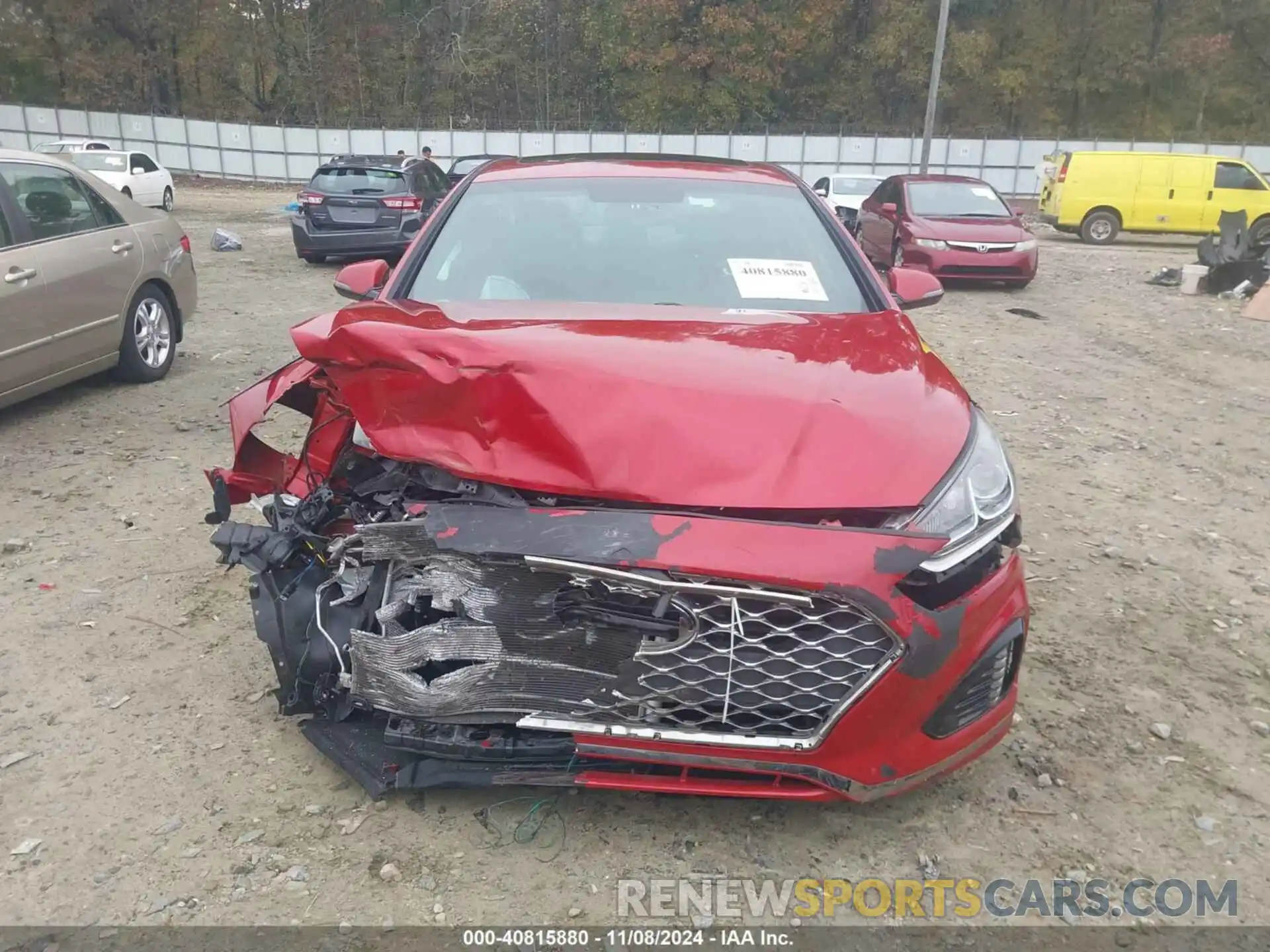 11 Photograph of a damaged car 5NPE34AF7KH808312 HYUNDAI SONATA 2019