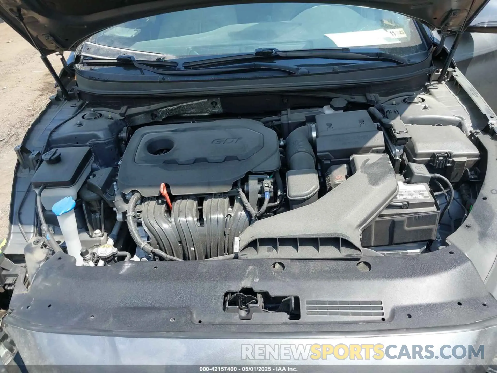 10 Photograph of a damaged car 5NPE34AF7KH809430 HYUNDAI SONATA 2019