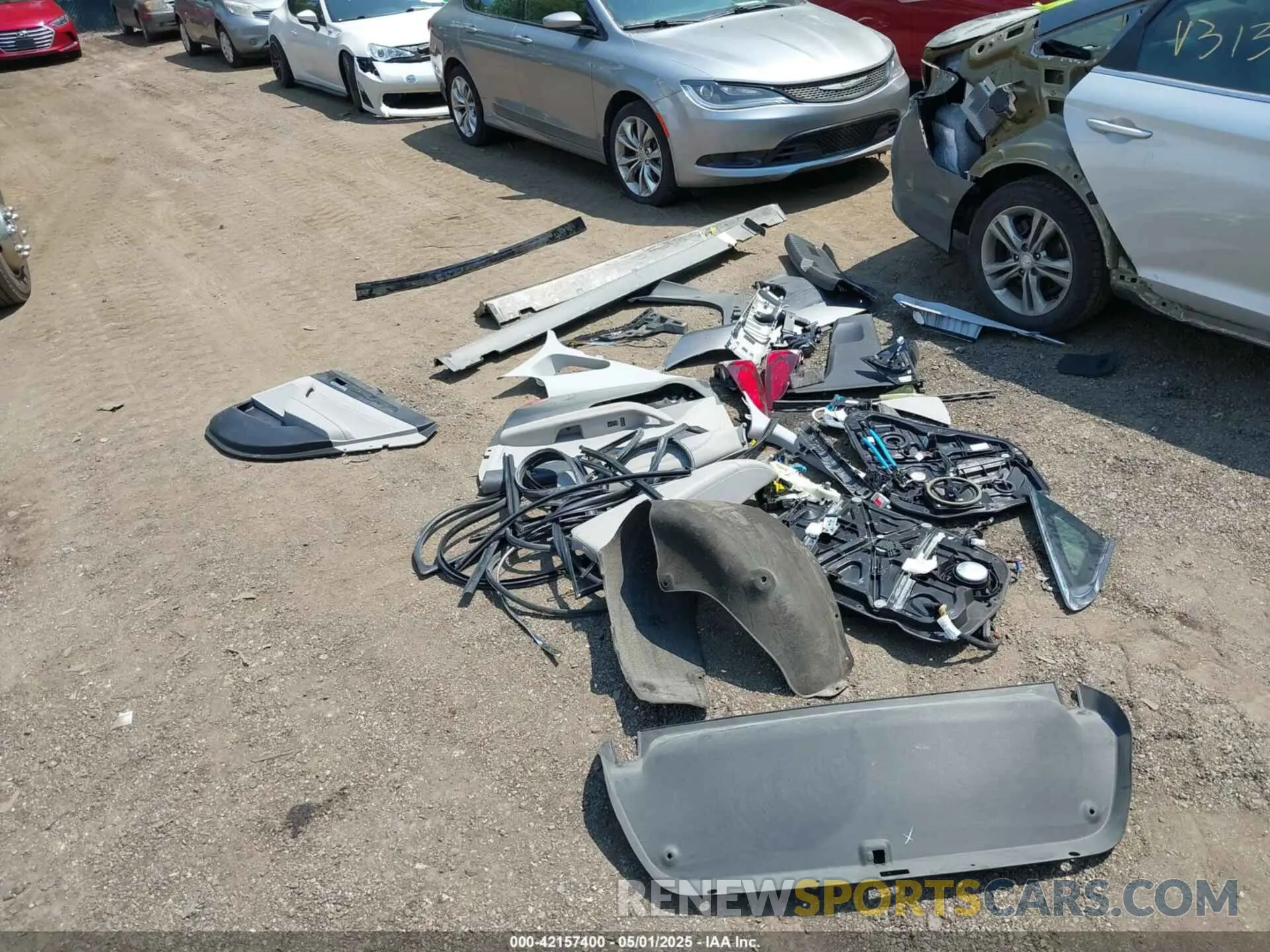 12 Photograph of a damaged car 5NPE34AF7KH809430 HYUNDAI SONATA 2019