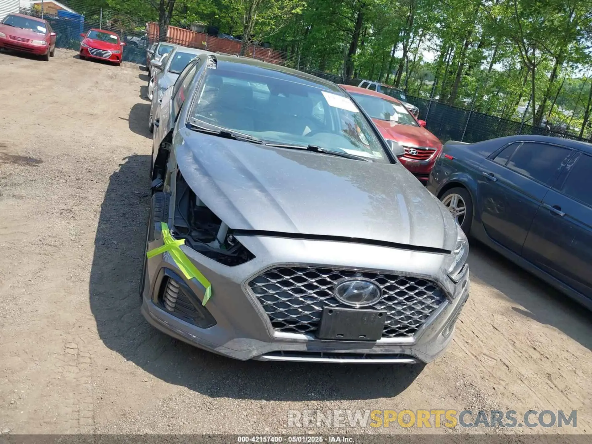 13 Photograph of a damaged car 5NPE34AF7KH809430 HYUNDAI SONATA 2019