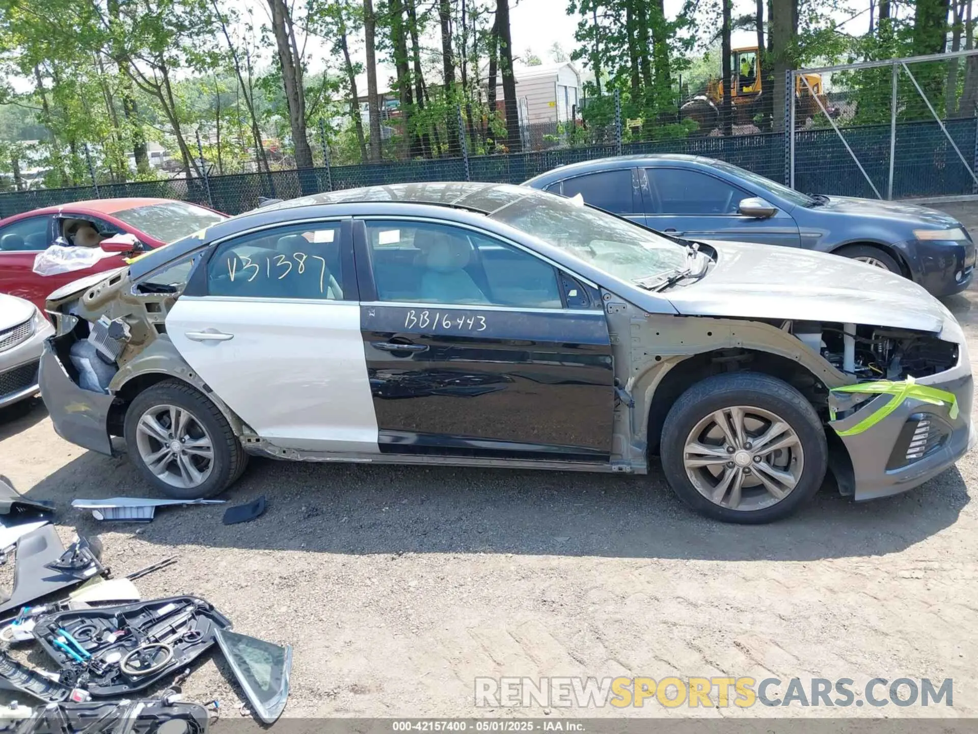 6 Photograph of a damaged car 5NPE34AF7KH809430 HYUNDAI SONATA 2019
