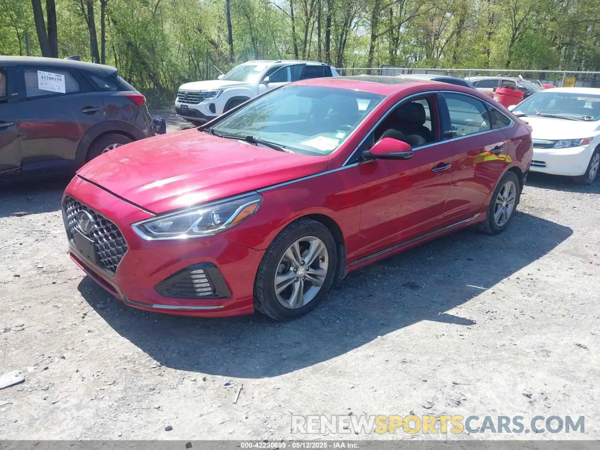 2 Photograph of a damaged car 5NPE34AF8KH733278 HYUNDAI SONATA 2019