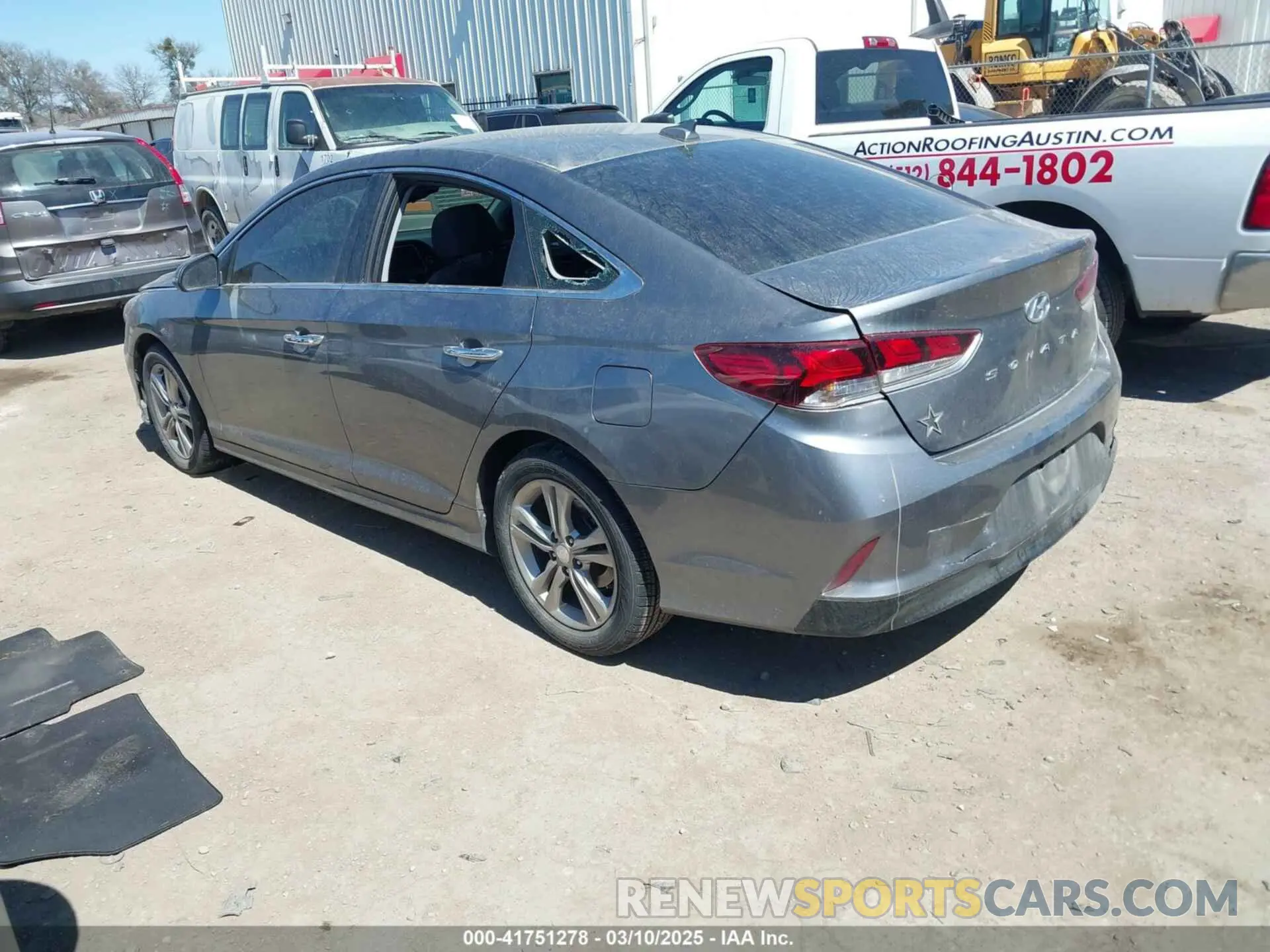3 Photograph of a damaged car 5NPE34AF8KH751764 HYUNDAI SONATA 2019