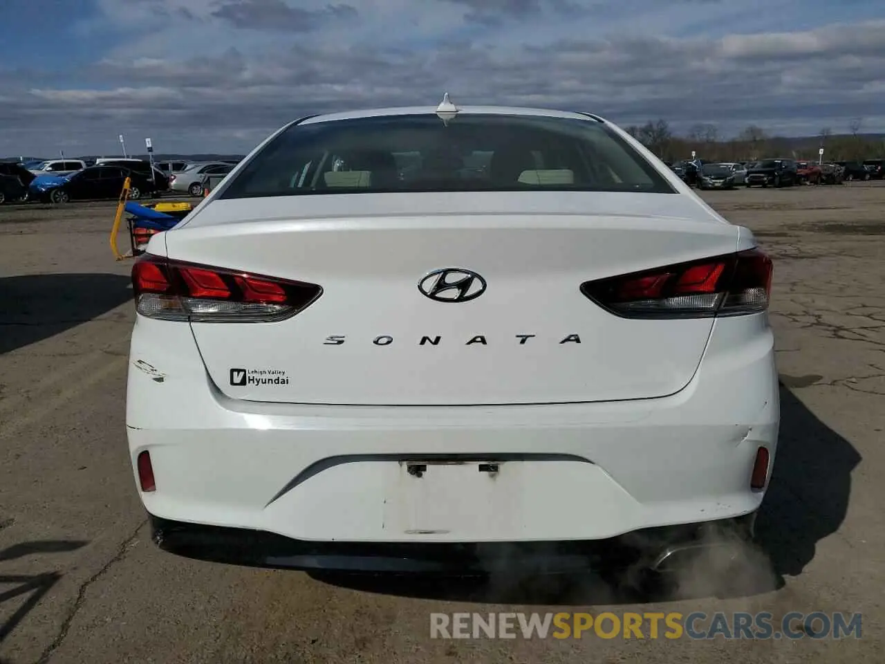 6 Photograph of a damaged car 5NPE34AF8KH792427 HYUNDAI SONATA 2019