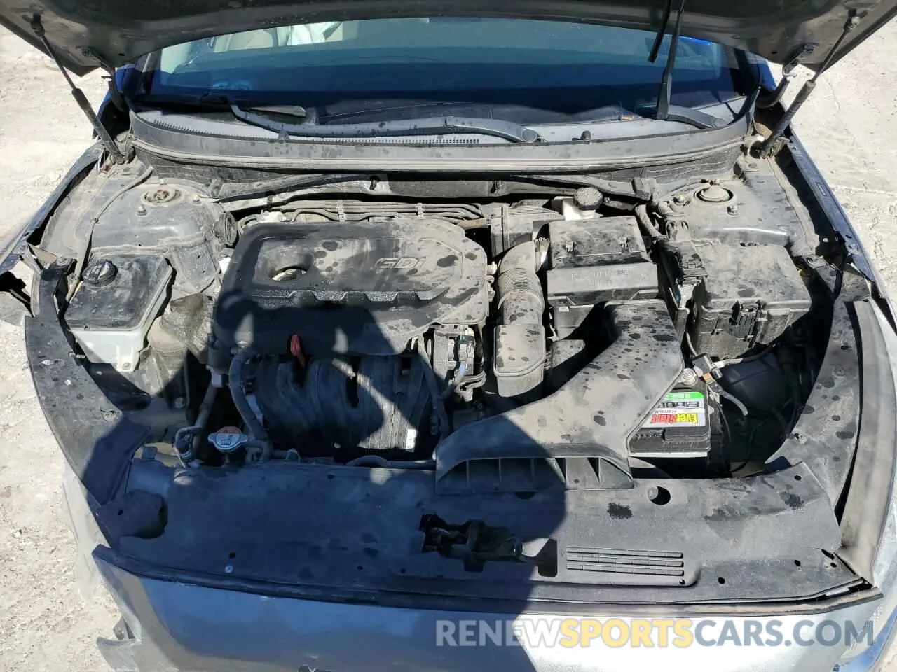 11 Photograph of a damaged car 5NPE34AF8KH794260 HYUNDAI SONATA 2019