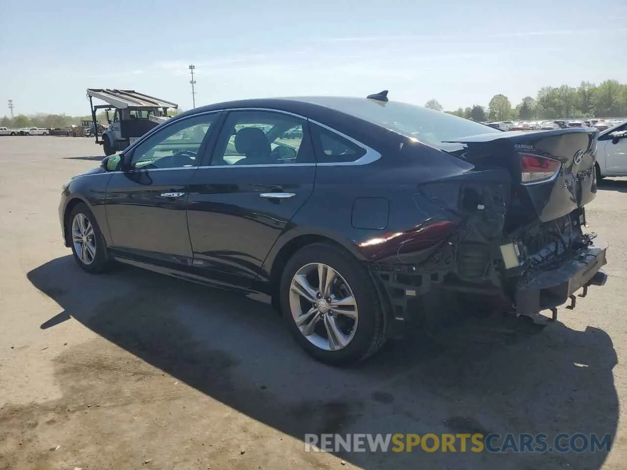 2 Photograph of a damaged car 5NPE34AF8KH802017 HYUNDAI SONATA 2019