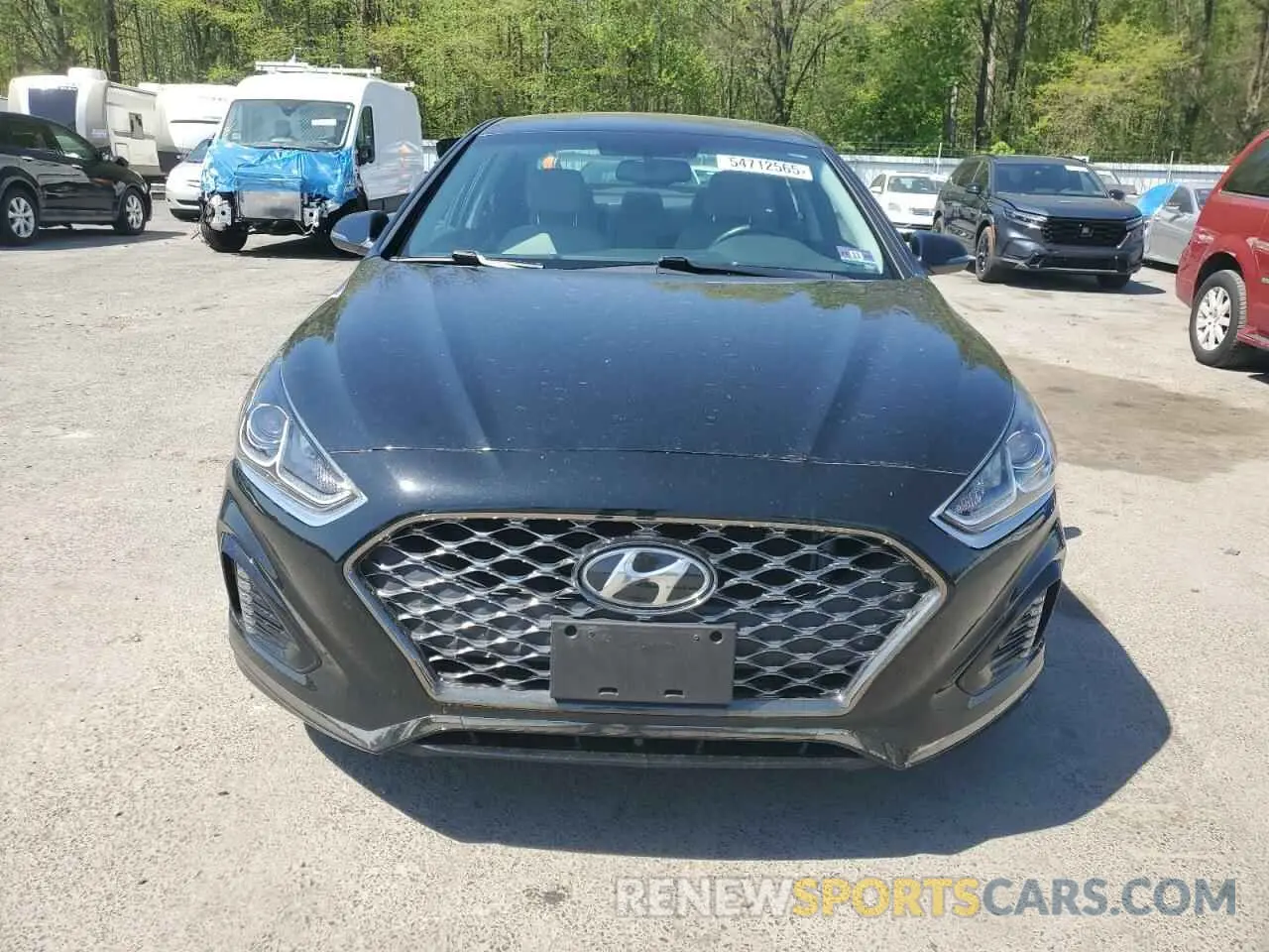5 Photograph of a damaged car 5NPE34AF8KH802017 HYUNDAI SONATA 2019