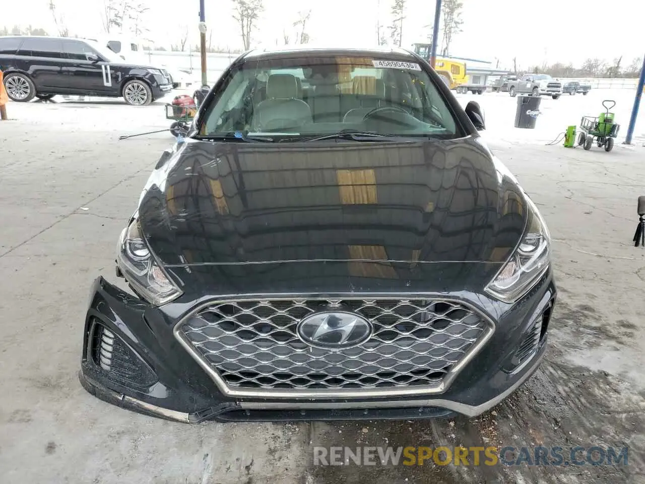 5 Photograph of a damaged car 5NPE34AF8KH803572 HYUNDAI SONATA 2019