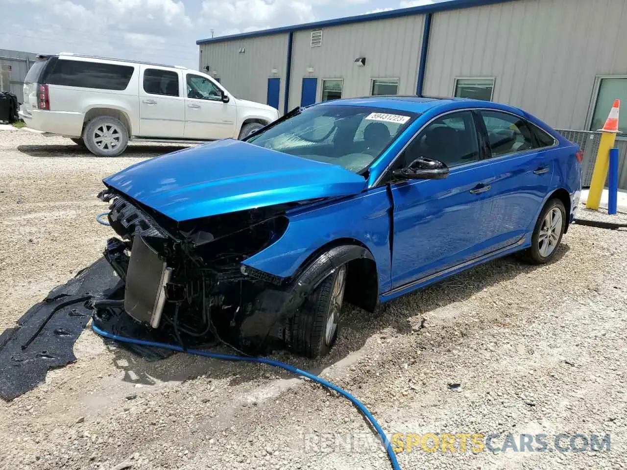 1 Photograph of a damaged car 5NPE34AF9KH736271 HYUNDAI SONATA 2019