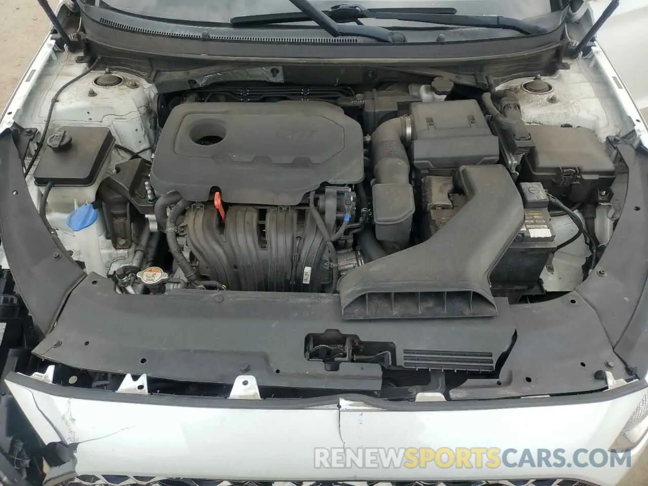 13 Photograph of a damaged car 5NPE34AF9KH758190 HYUNDAI SONATA 2019