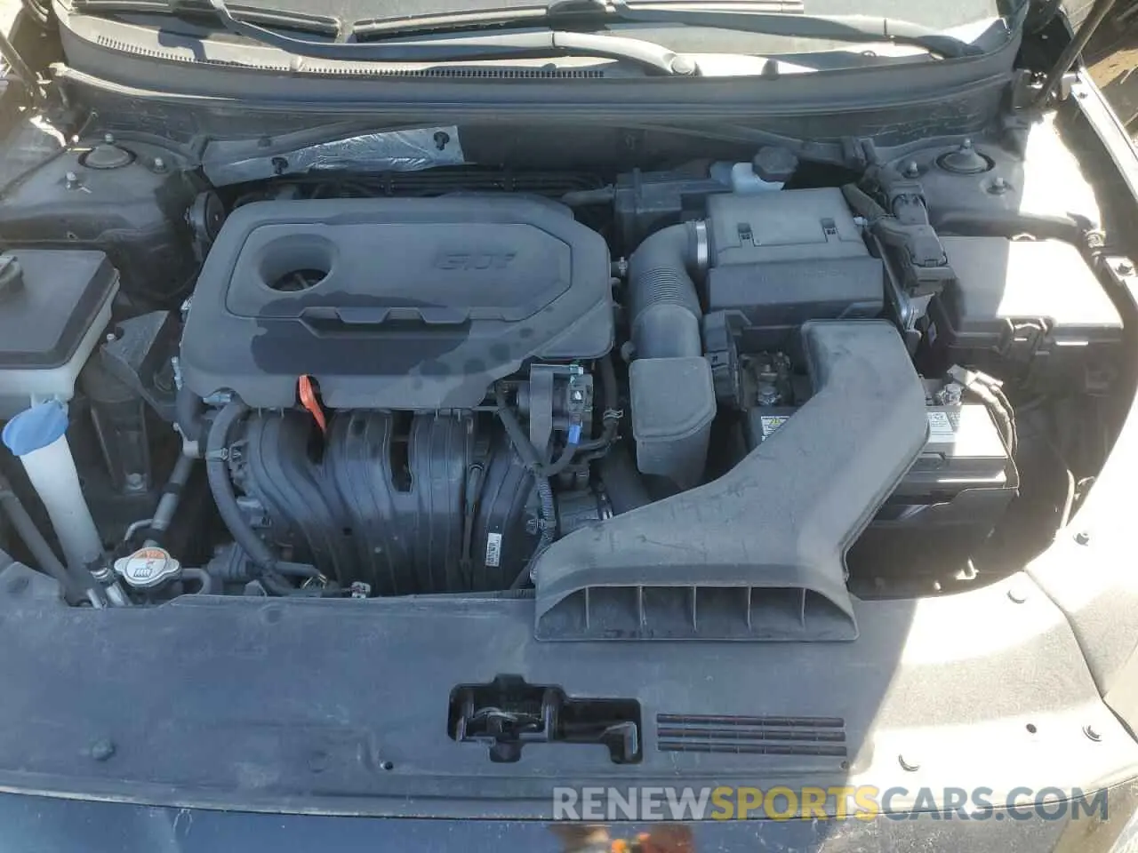 11 Photograph of a damaged car 5NPE34AF9KH785907 HYUNDAI SONATA 2019