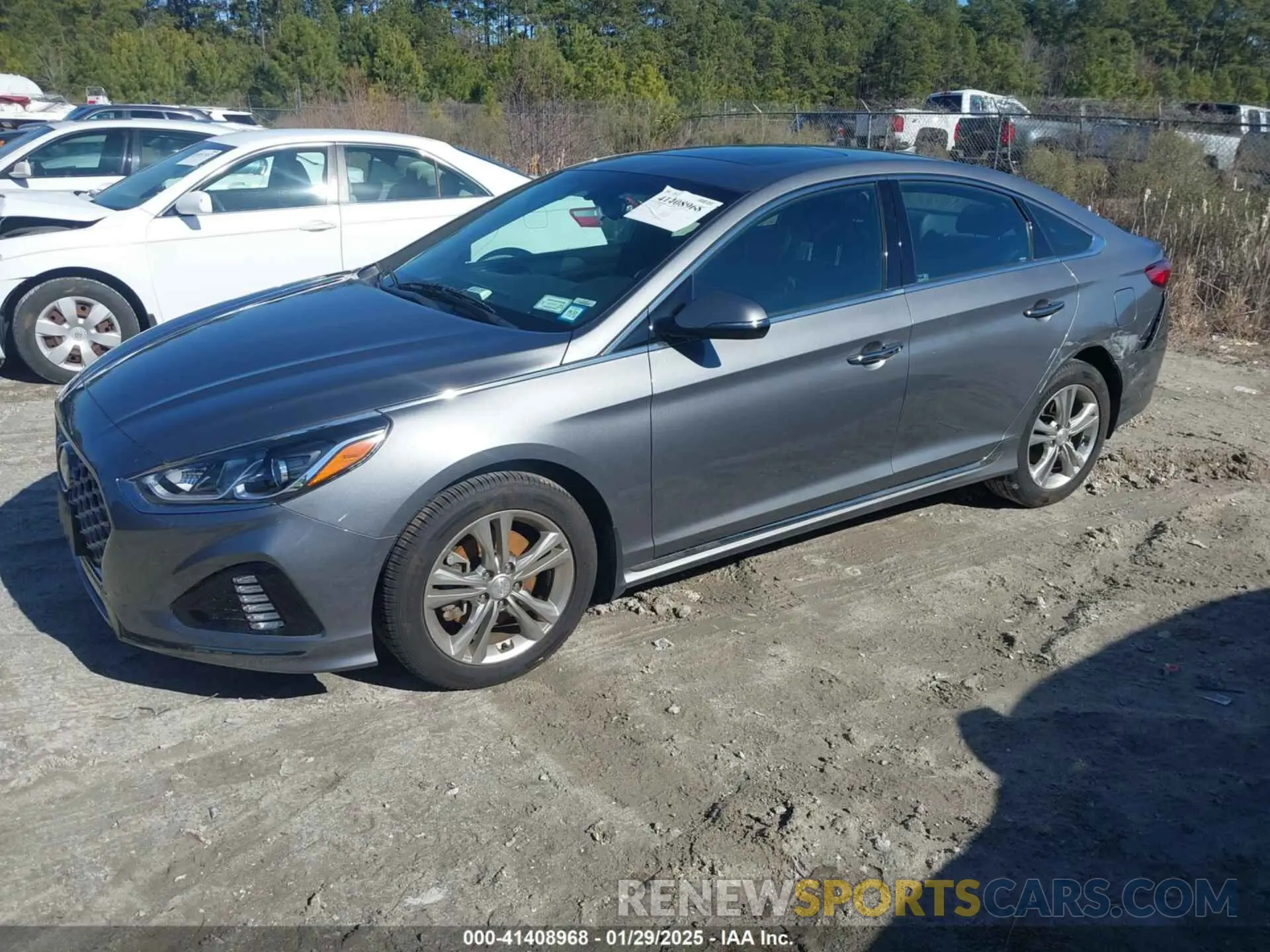 2 Photograph of a damaged car 5NPE34AF9KH795658 HYUNDAI SONATA 2019