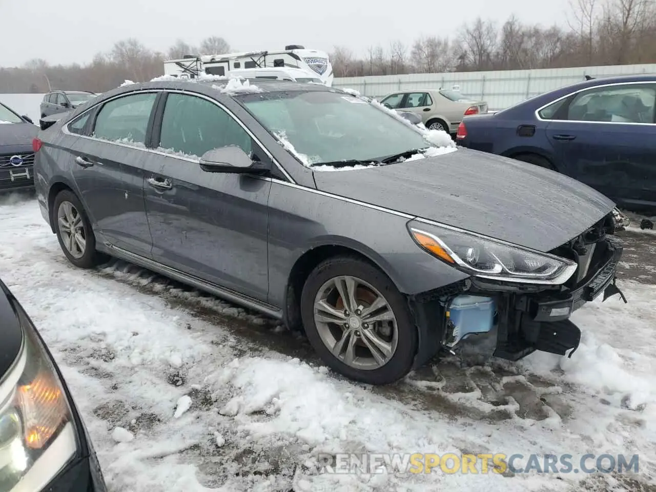 4 Photograph of a damaged car 5NPE34AF9KH814791 HYUNDAI SONATA 2019