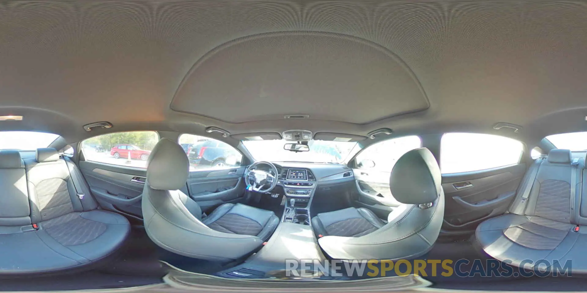 14 Photograph of a damaged car 5NPE34AF9KH815763 HYUNDAI SONATA 2019