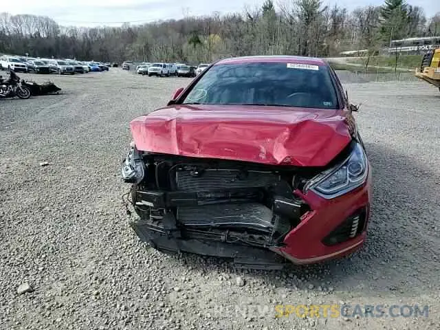 10 Photograph of a damaged car 5NPE34AF9KH821708 HYUNDAI SONATA 2019