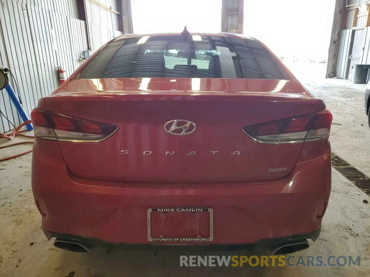 6 Photograph of a damaged car 5NPE34AF9KH821708 HYUNDAI SONATA 2019