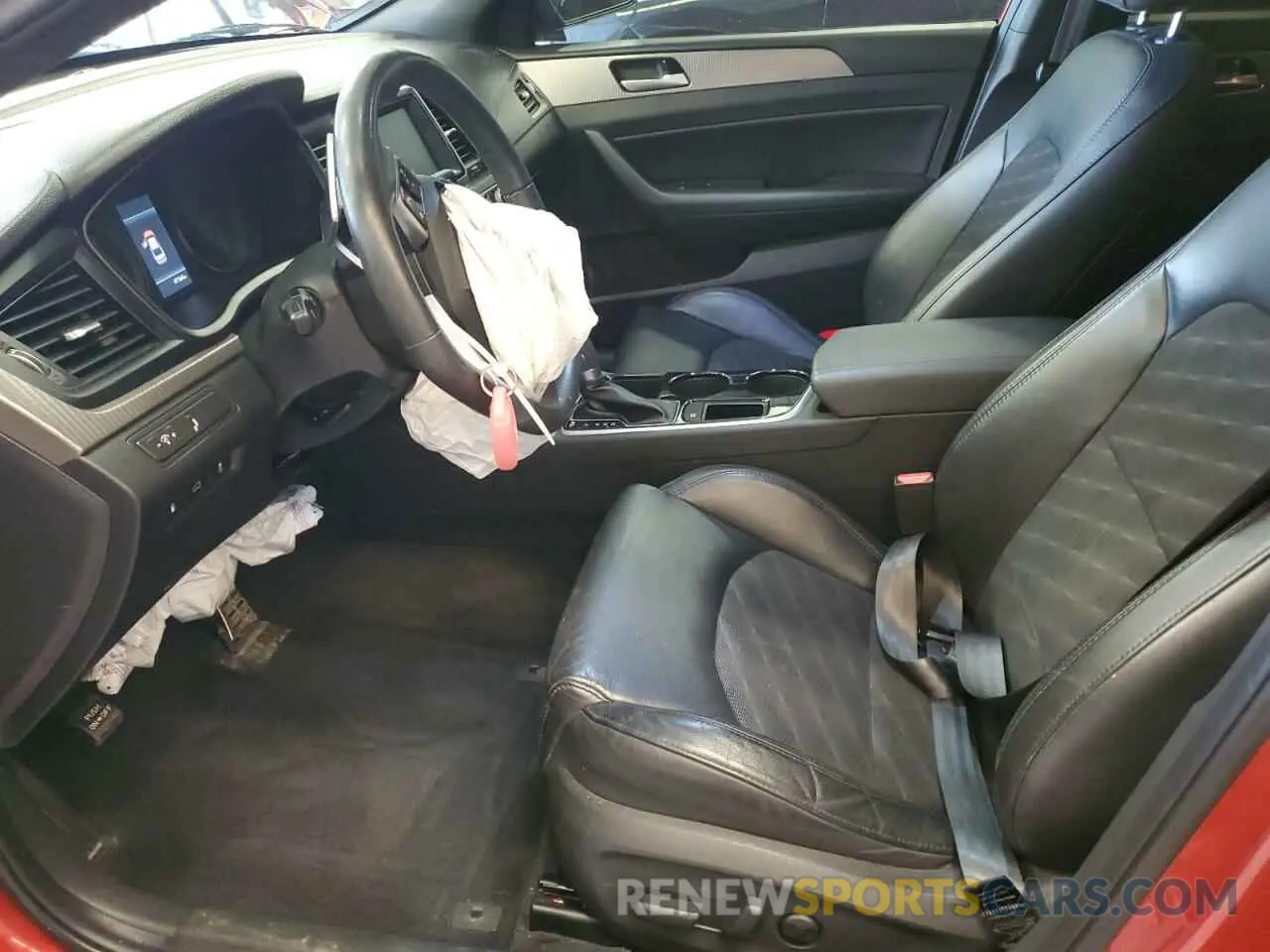 7 Photograph of a damaged car 5NPE34AF9KH821708 HYUNDAI SONATA 2019