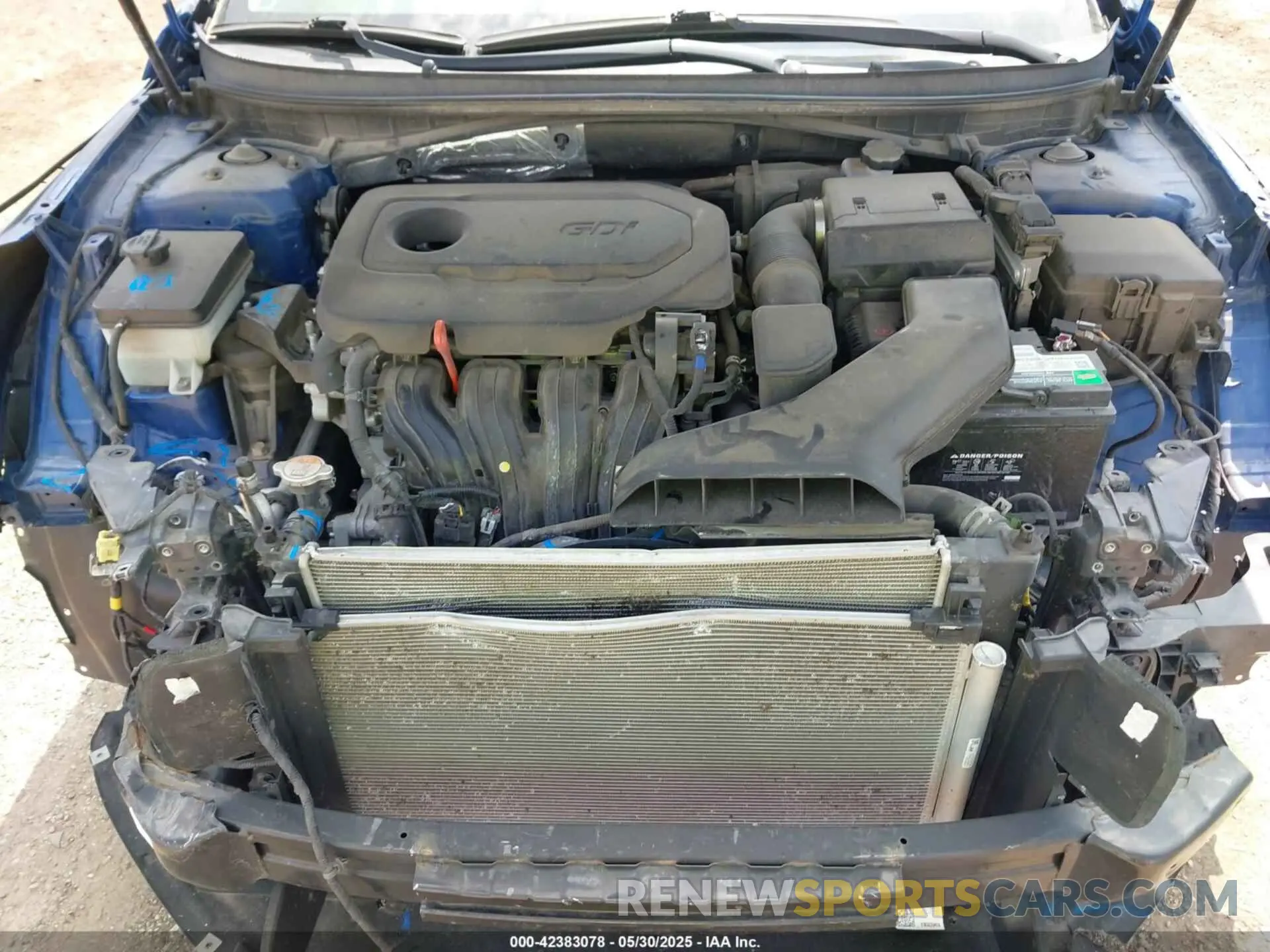 10 Photograph of a damaged car 5NPE34AFXKH761843 HYUNDAI SONATA 2019