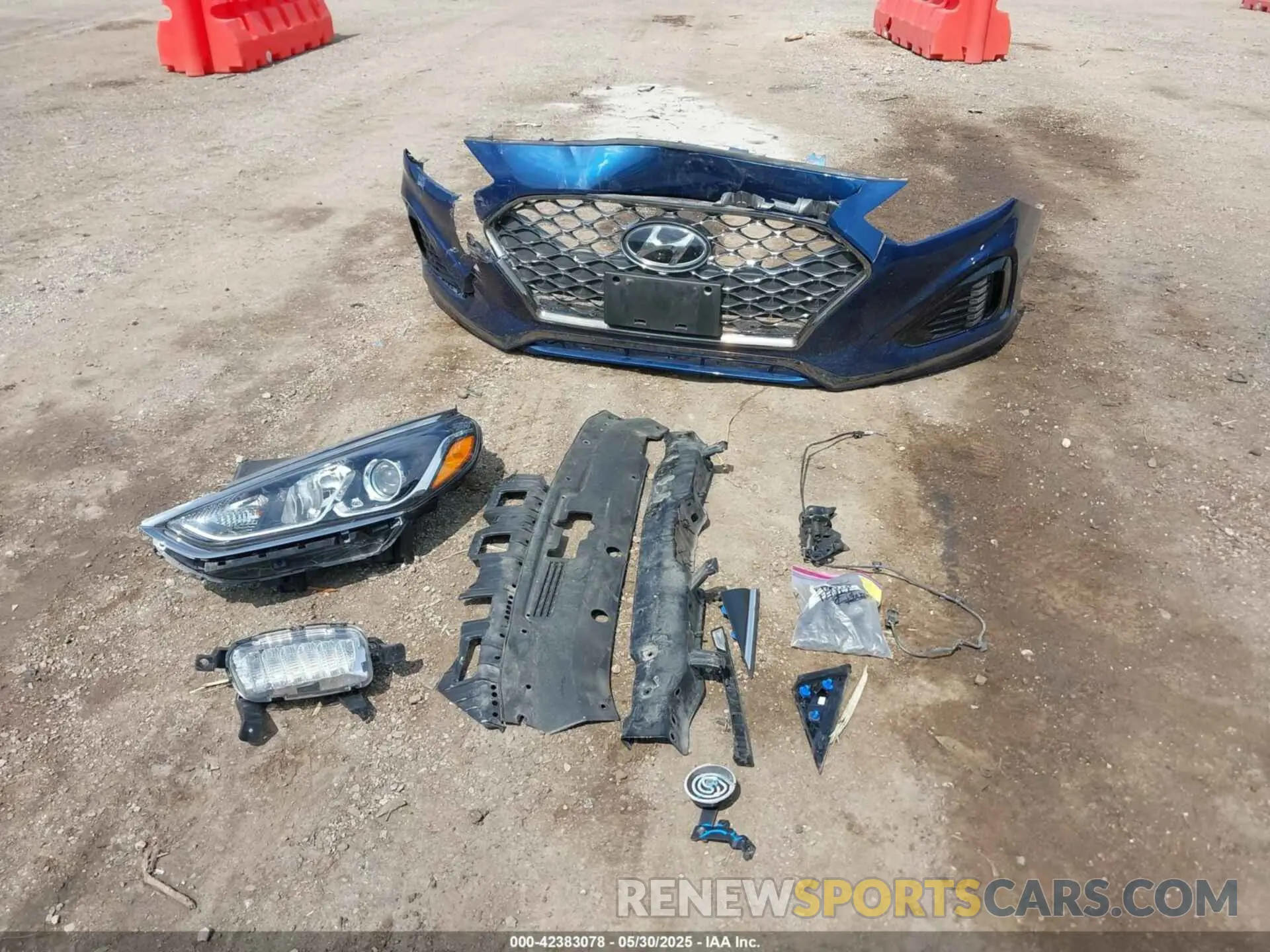 12 Photograph of a damaged car 5NPE34AFXKH761843 HYUNDAI SONATA 2019