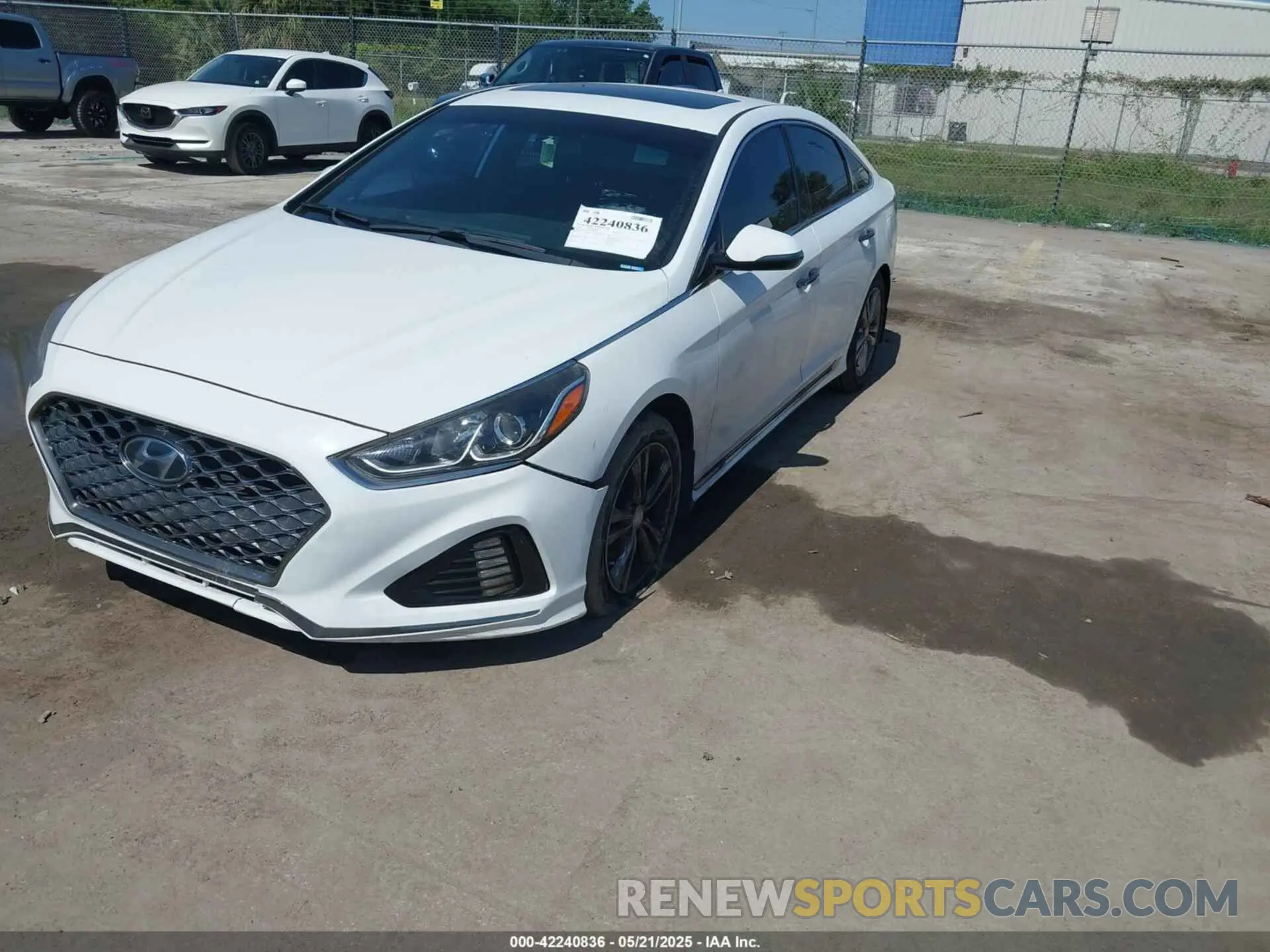 2 Photograph of a damaged car 5NPE34AFXKH774141 HYUNDAI SONATA 2019