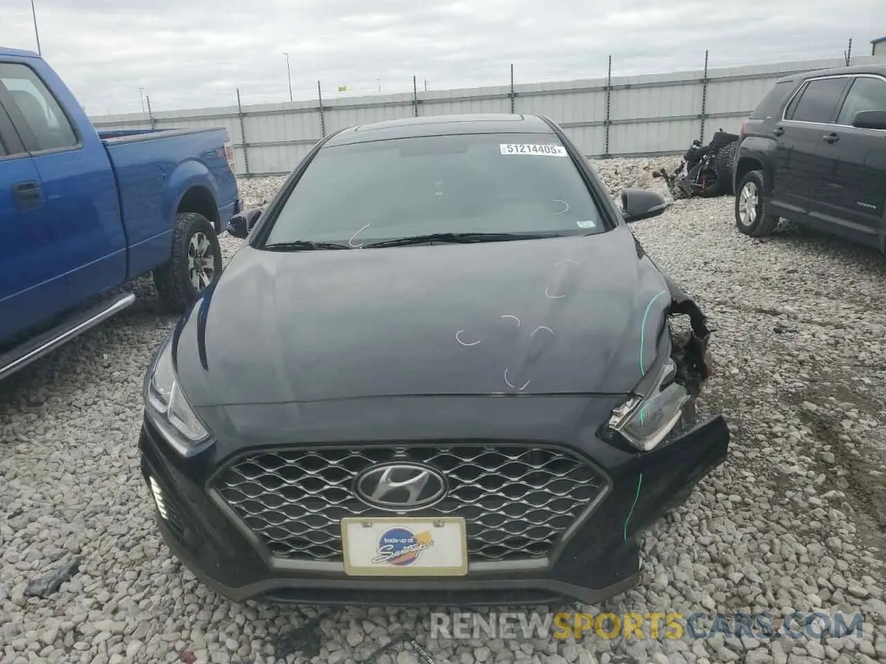 5 Photograph of a damaged car 5NPE34AFXKH774463 HYUNDAI SONATA 2019