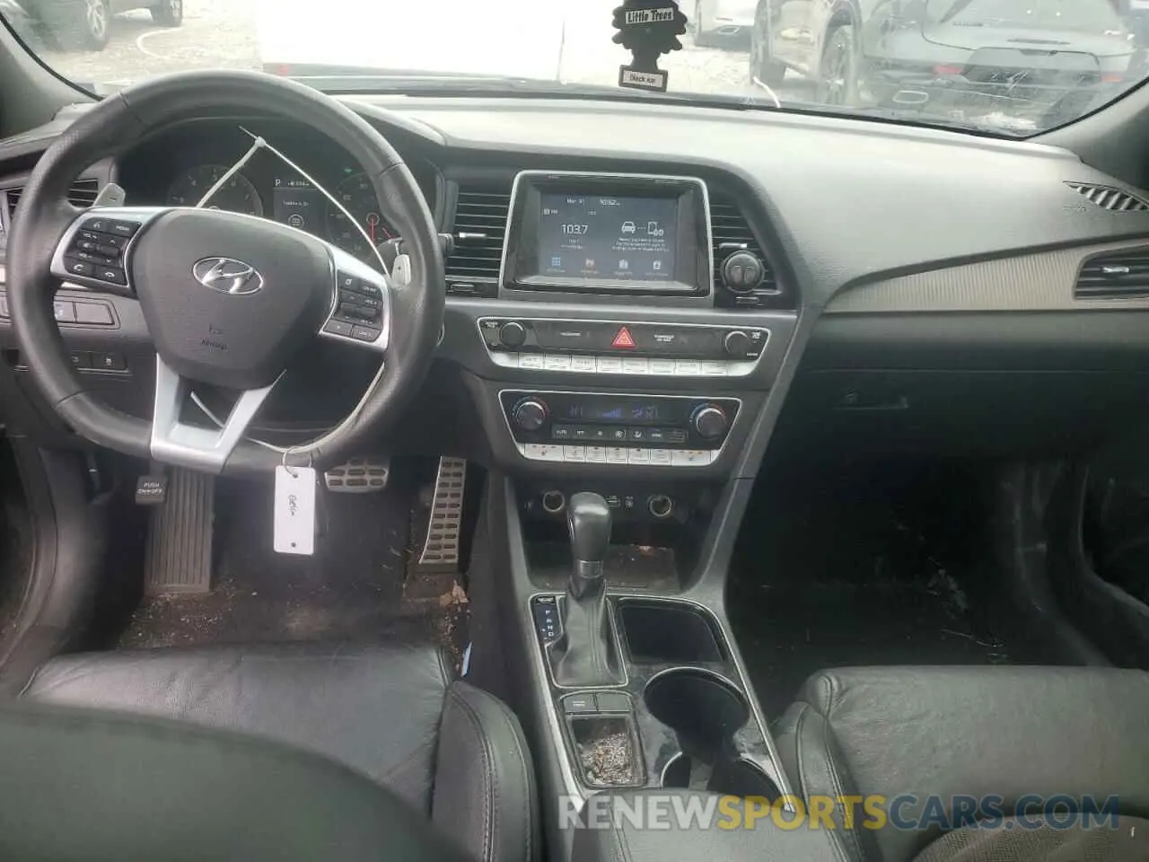 8 Photograph of a damaged car 5NPE34AFXKH774463 HYUNDAI SONATA 2019