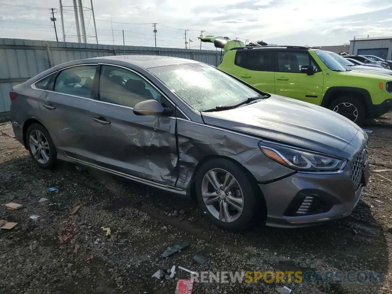 4 Photograph of a damaged car 5NPE34AFXKH778190 HYUNDAI SONATA 2019