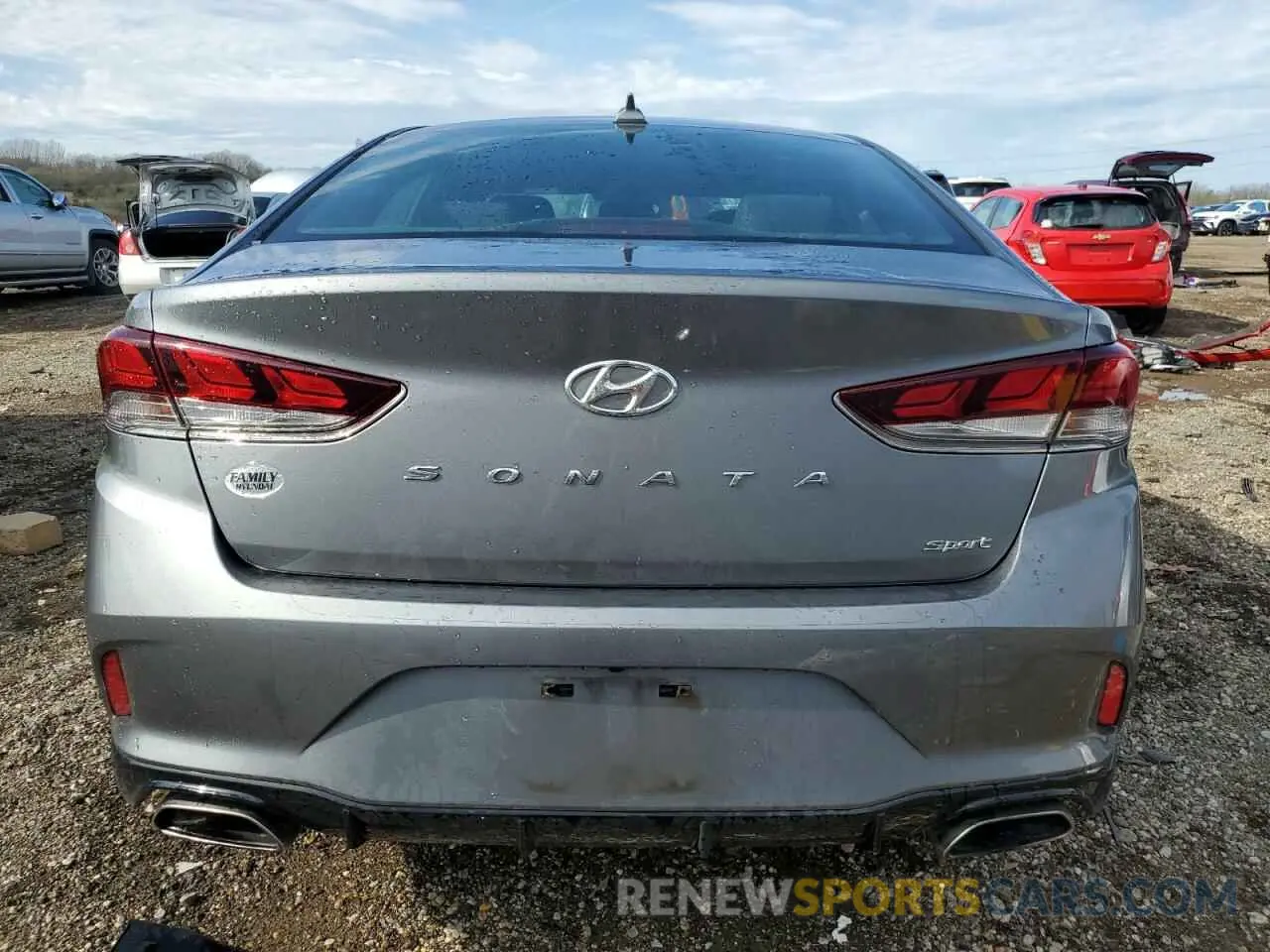 6 Photograph of a damaged car 5NPE34AFXKH778190 HYUNDAI SONATA 2019