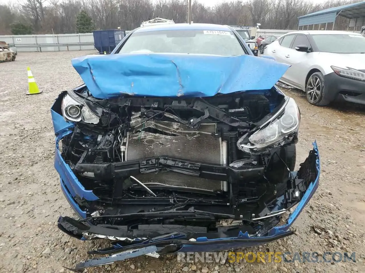 5 Photograph of a damaged car 5NPE34AFXKH783387 HYUNDAI SONATA 2019
