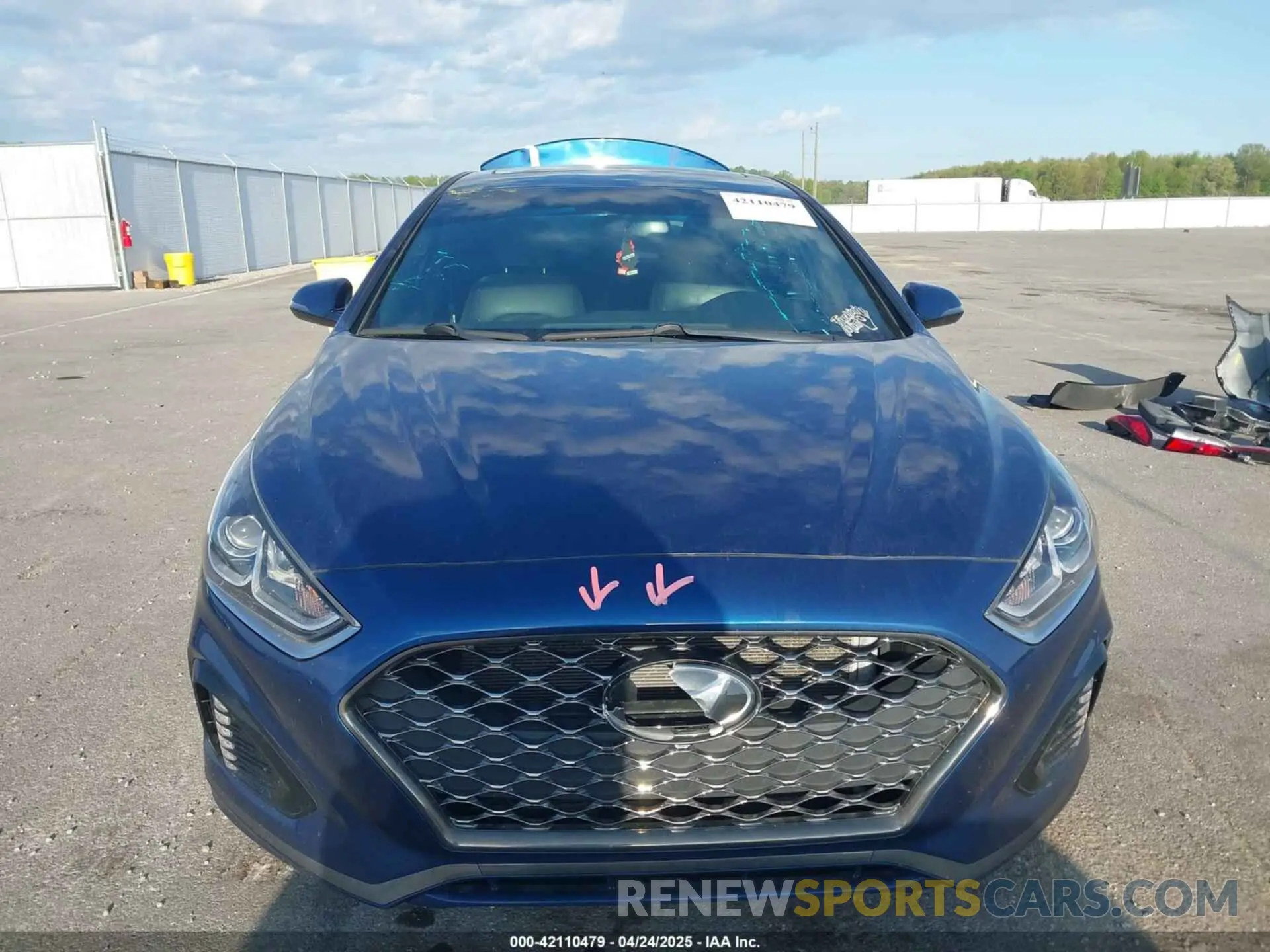 13 Photograph of a damaged car 5NPE34AFXKH794423 HYUNDAI SONATA 2019