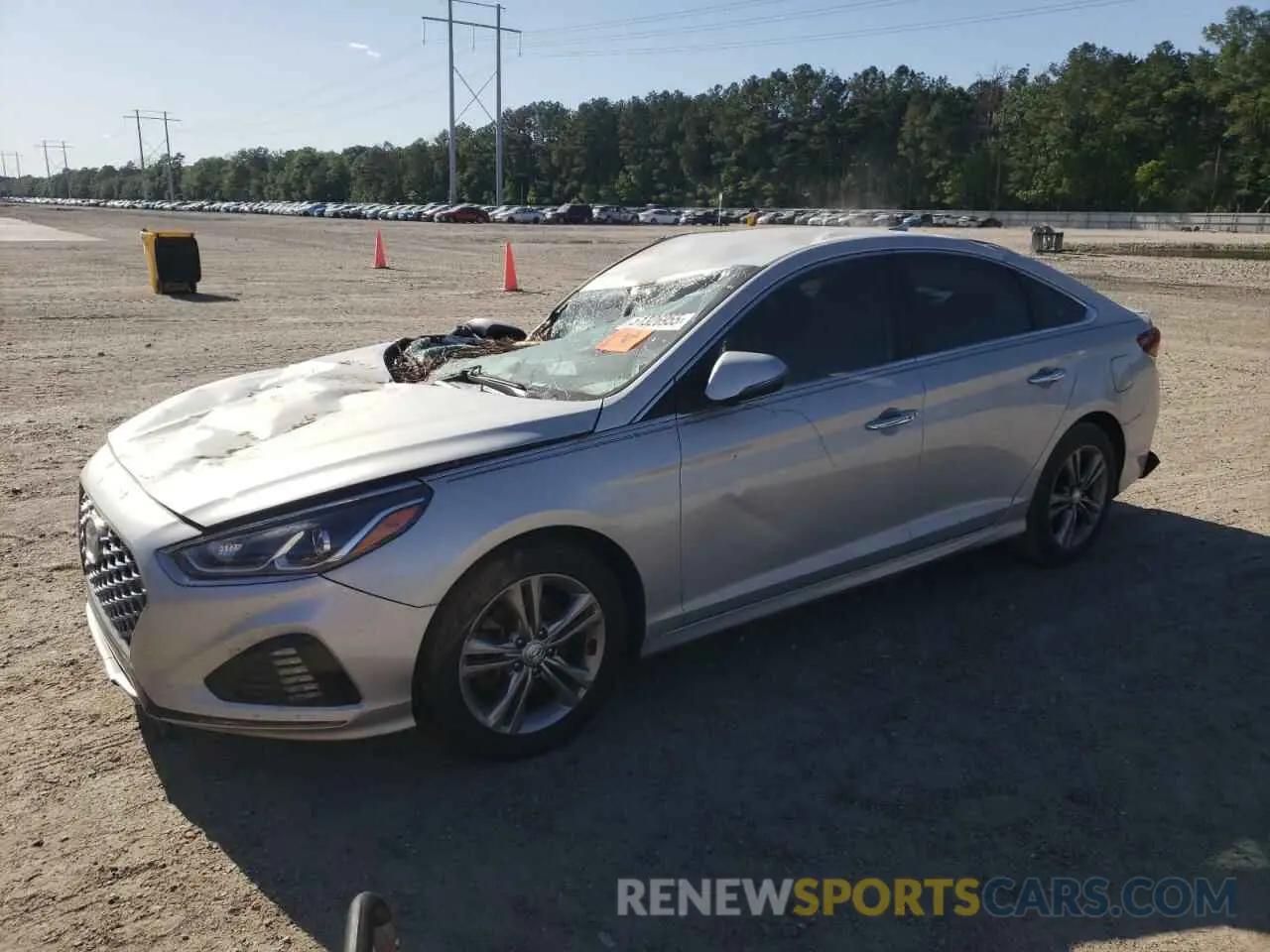 1 Photograph of a damaged car 5NPE34AFXKH820017 HYUNDAI SONATA 2019