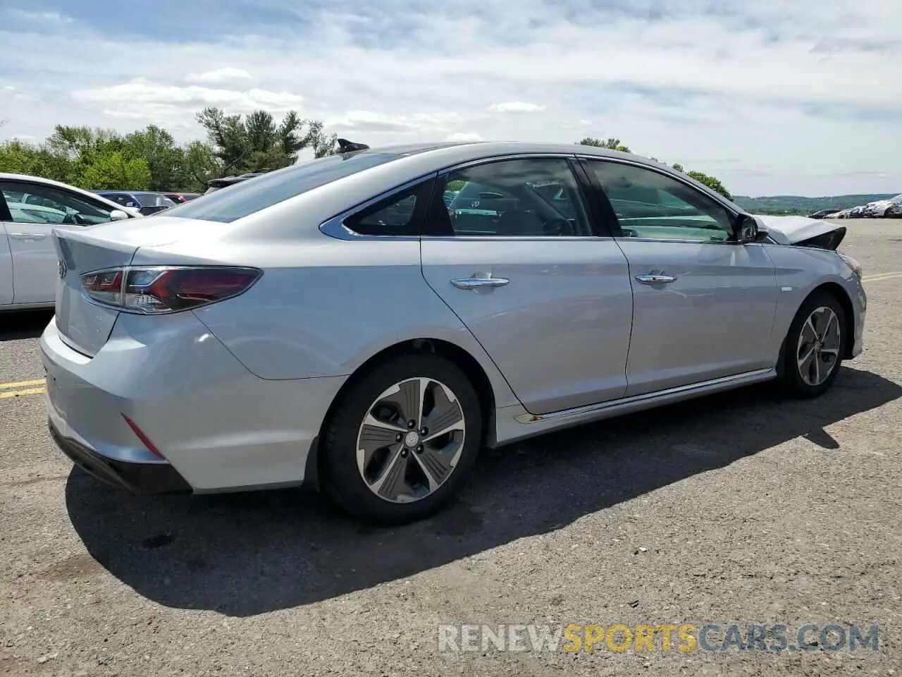 3 Photograph of a damaged car KMHE34L32KA089539 HYUNDAI SONATA 2019