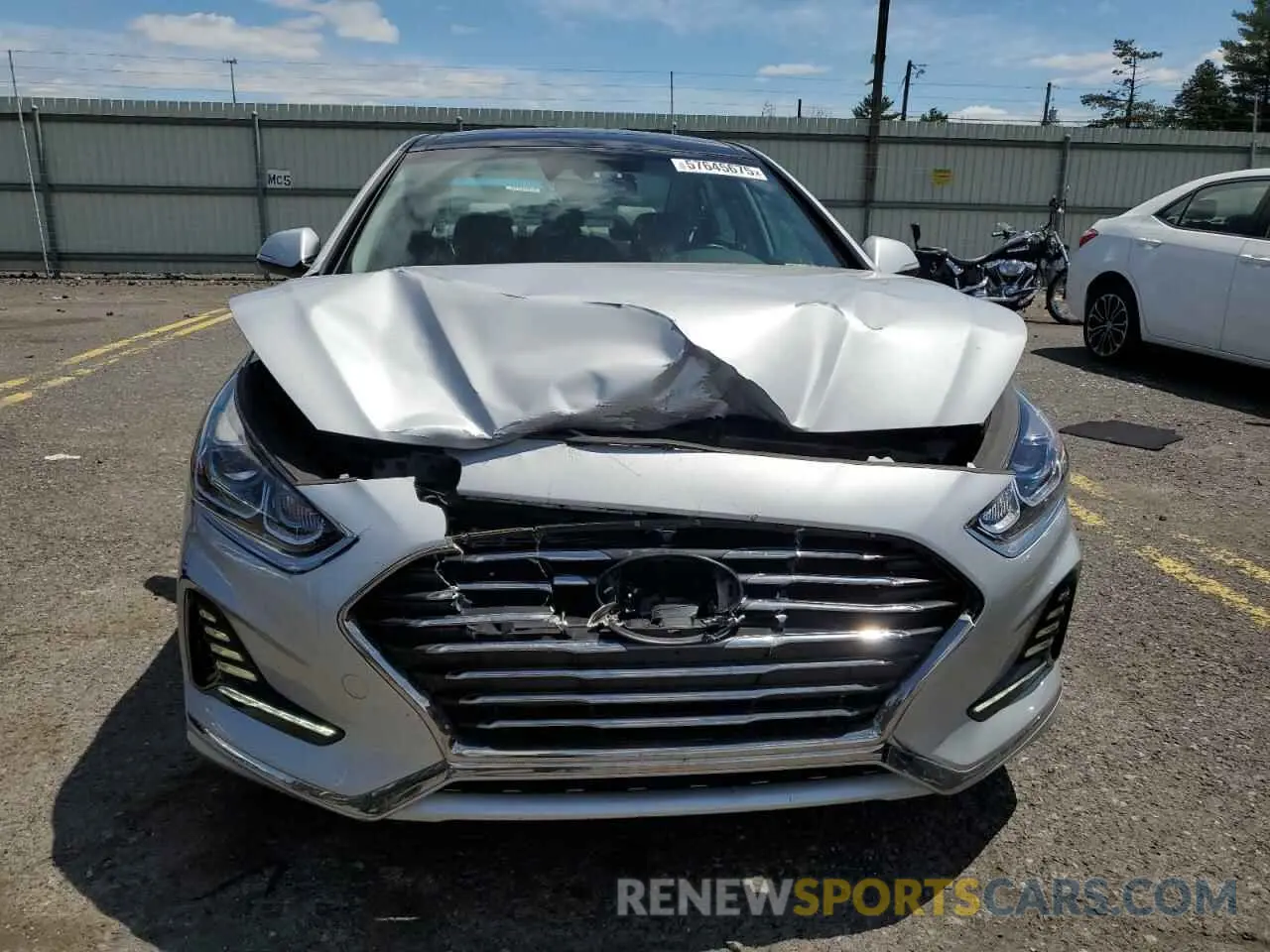 5 Photograph of a damaged car KMHE34L32KA089539 HYUNDAI SONATA 2019