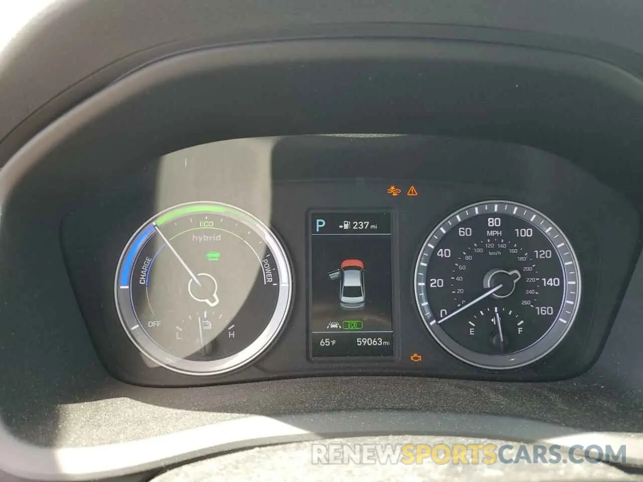 9 Photograph of a damaged car KMHE34L32KA089539 HYUNDAI SONATA 2019