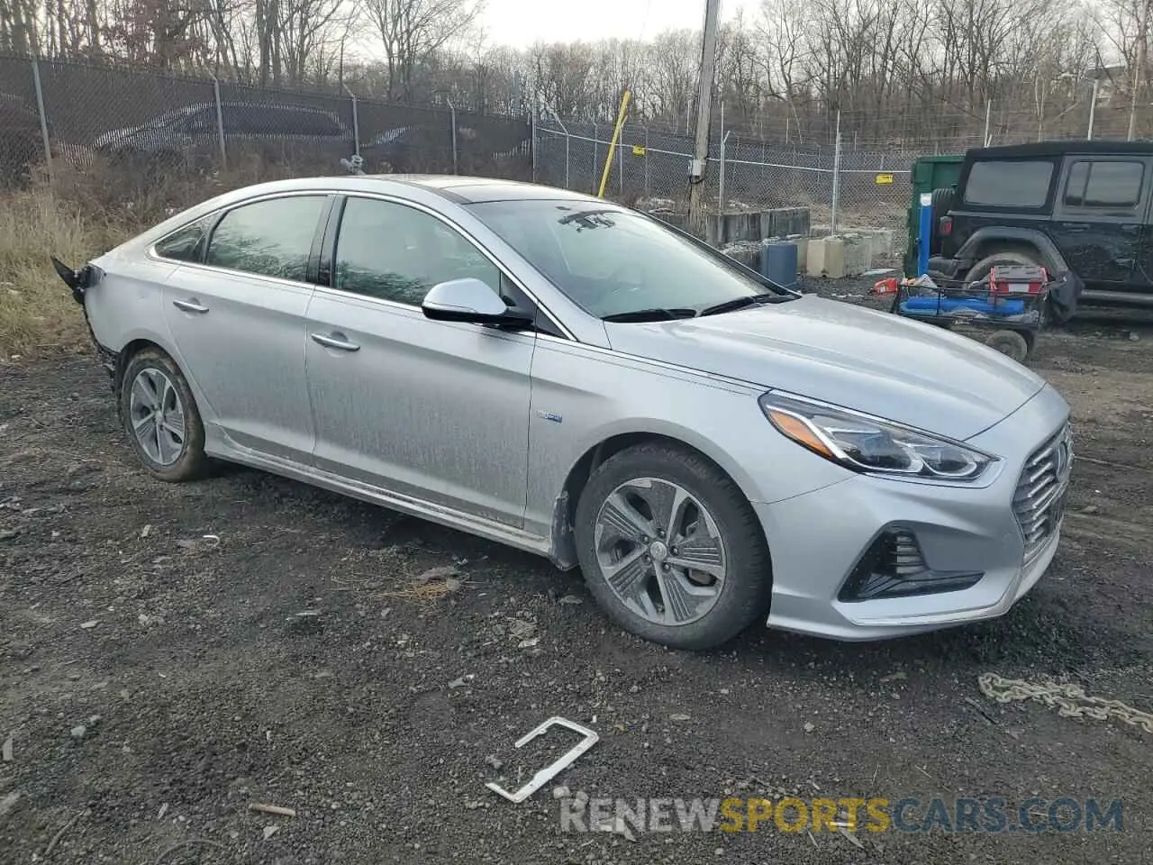 4 Photograph of a damaged car KMHE34L35KA091012 HYUNDAI SONATA 2019