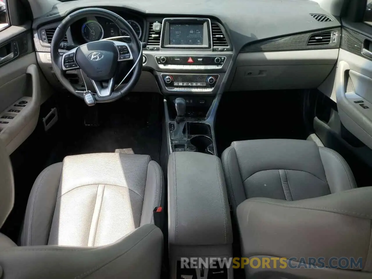 8 Photograph of a damaged car KMHE34L37KA092193 HYUNDAI SONATA 2019
