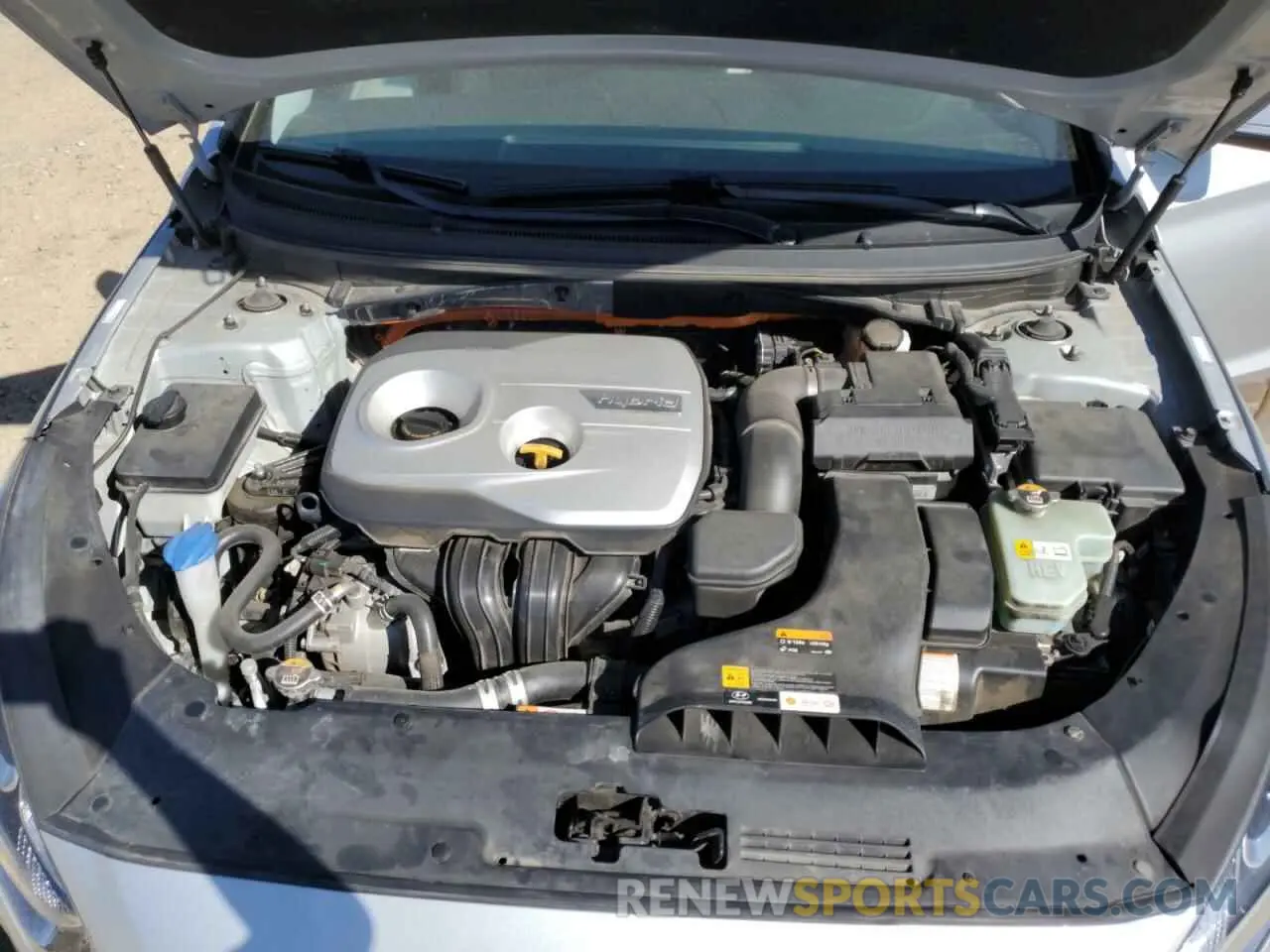 13 Photograph of a damaged car KMHE34L3XKA089241 HYUNDAI SONATA 2019
