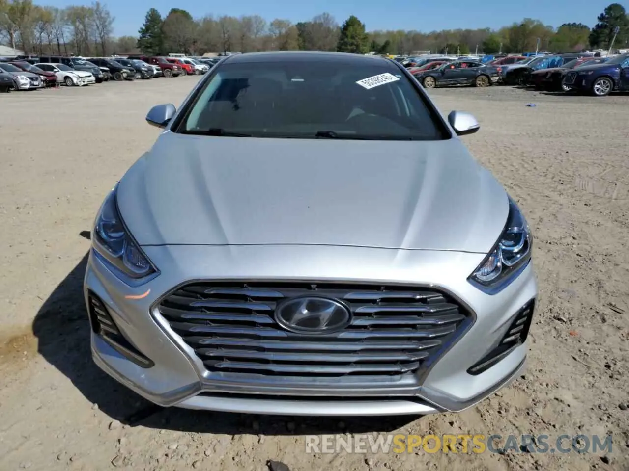 5 Photograph of a damaged car KMHE34L3XKA089241 HYUNDAI SONATA 2019