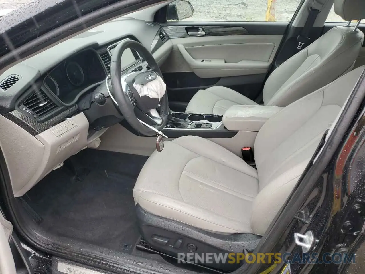 7 Photograph of a damaged car KMHE54L25KA093361 HYUNDAI SONATA 2019