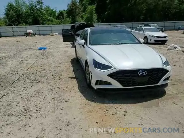 14 Photograph of a damaged car 5NPEF4JA0LH028116 HYUNDAI SONATA 2020