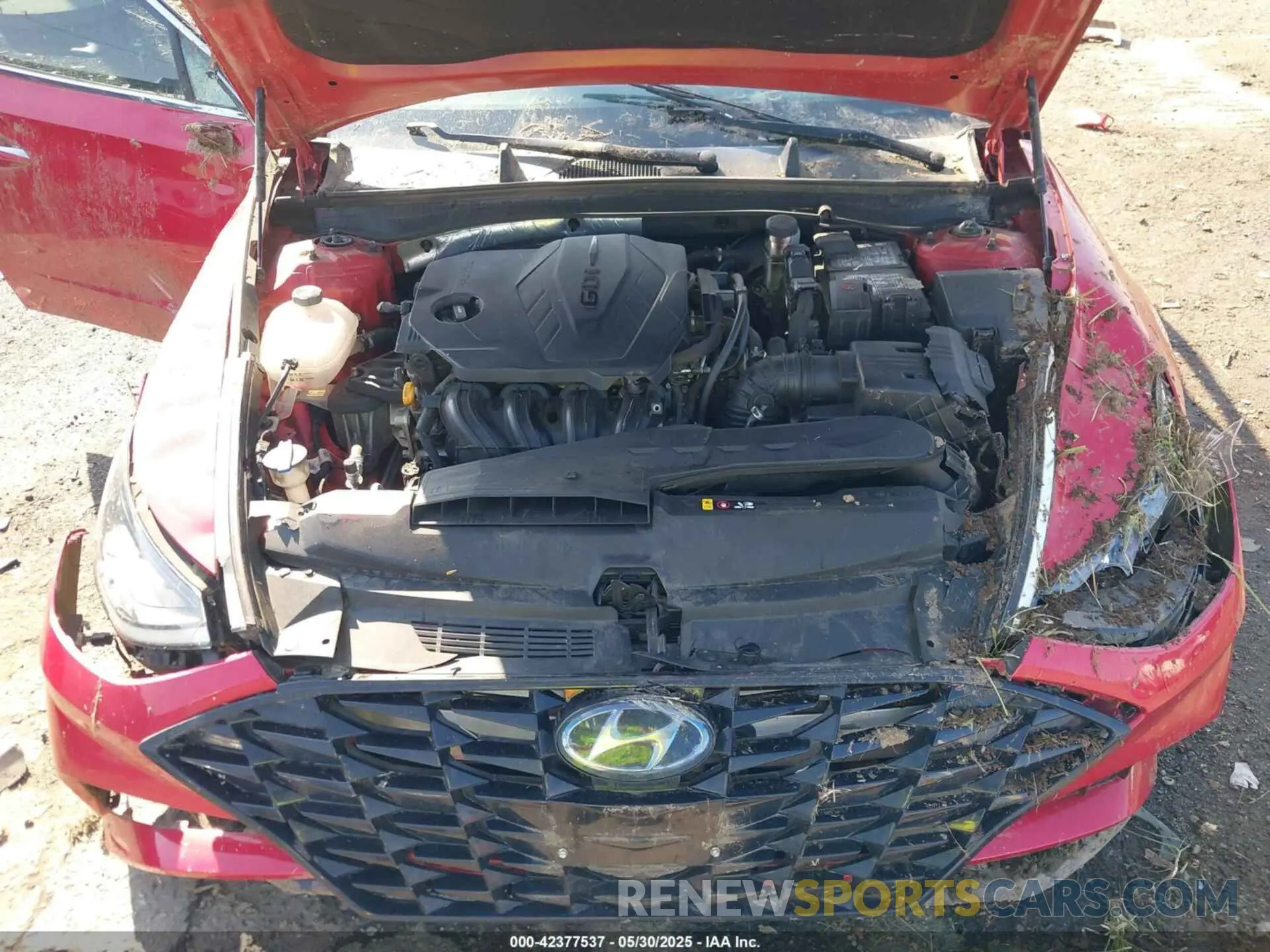 10 Photograph of a damaged car 5NPEF4JA0LH056725 HYUNDAI SONATA 2020