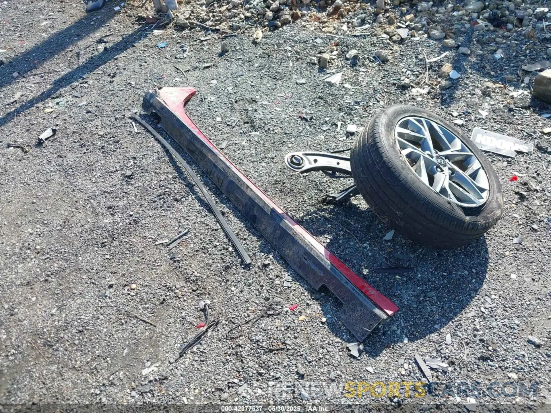 11 Photograph of a damaged car 5NPEF4JA0LH056725 HYUNDAI SONATA 2020