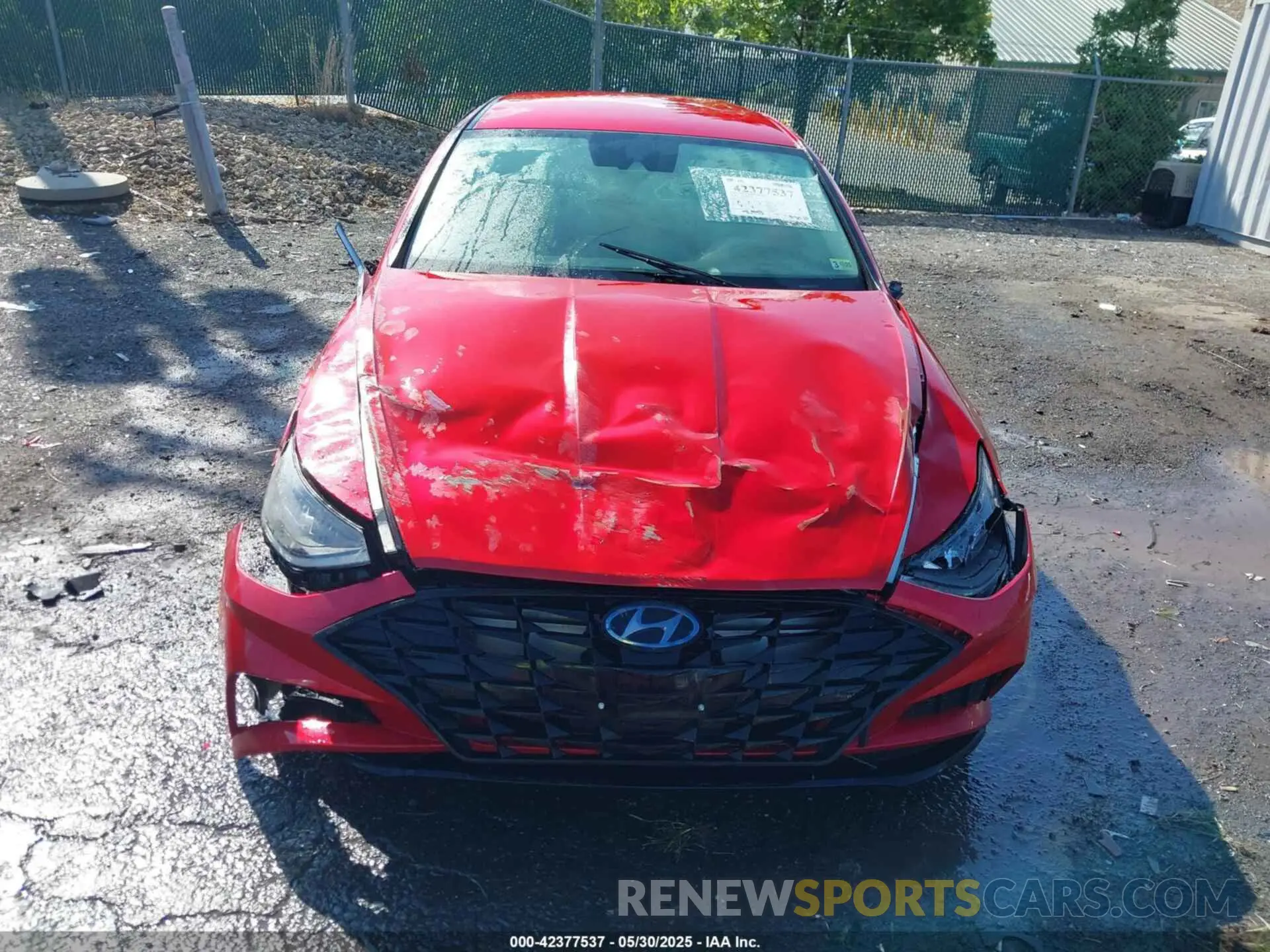 6 Photograph of a damaged car 5NPEF4JA0LH056725 HYUNDAI SONATA 2020
