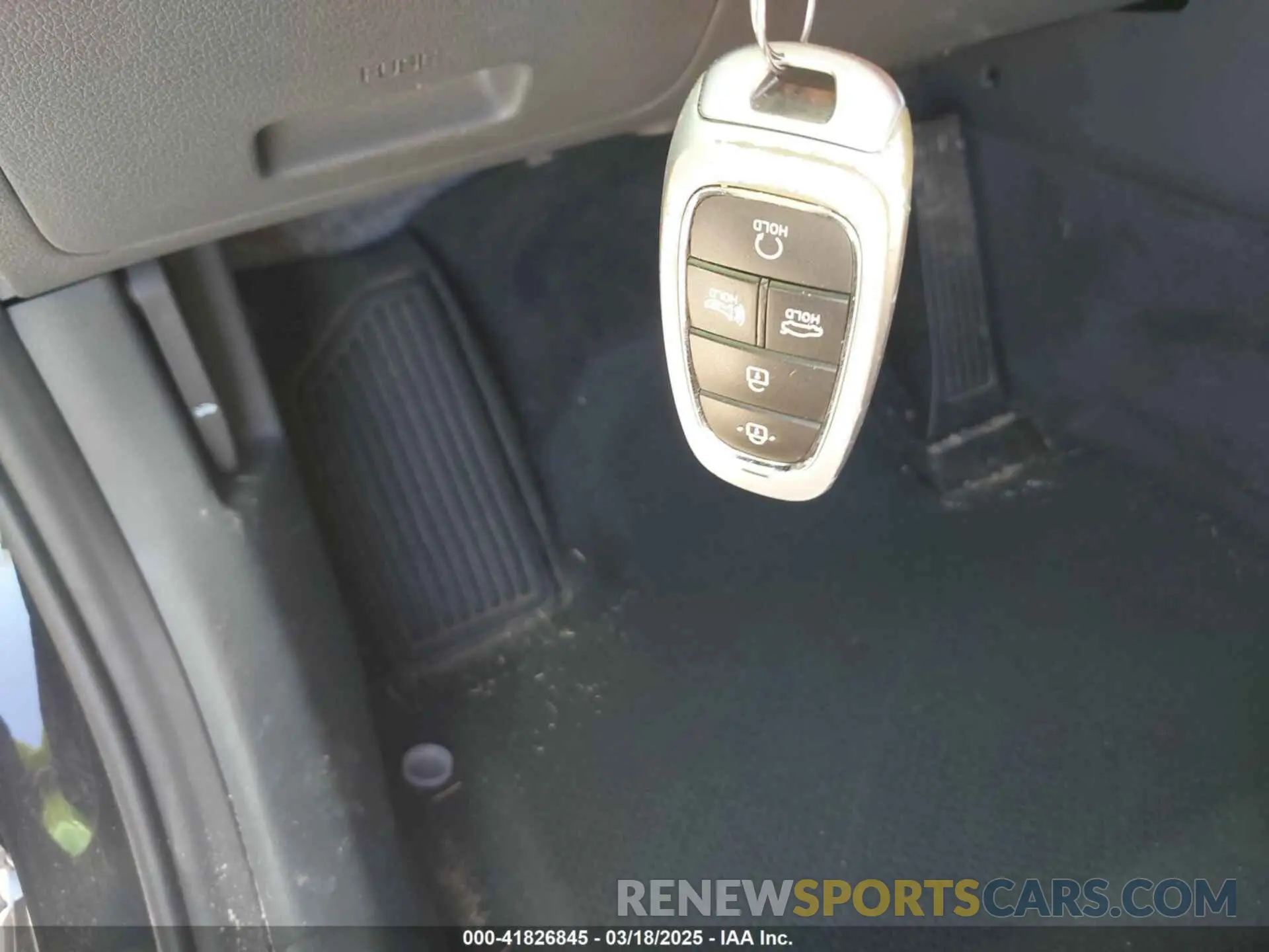 11 Photograph of a damaged car 5NPEF4JA0LH058992 HYUNDAI SONATA 2020