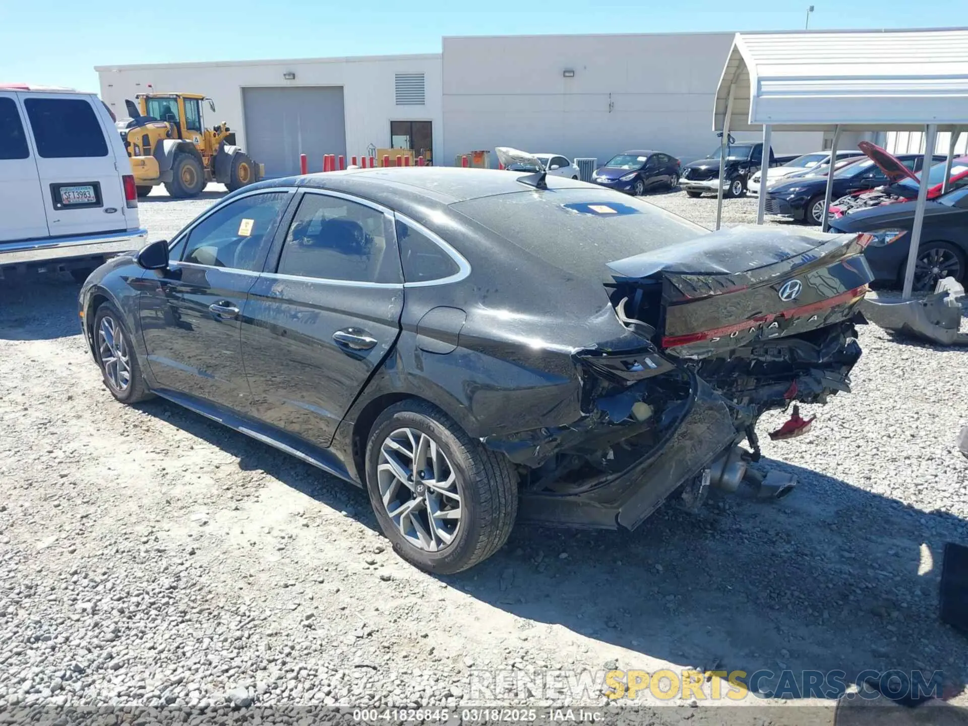 3 Photograph of a damaged car 5NPEF4JA0LH058992 HYUNDAI SONATA 2020