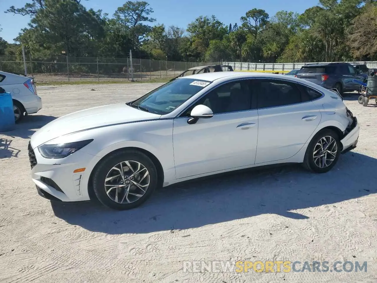 1 Photograph of a damaged car 5NPEF4JA1LH002754 HYUNDAI SONATA 2020