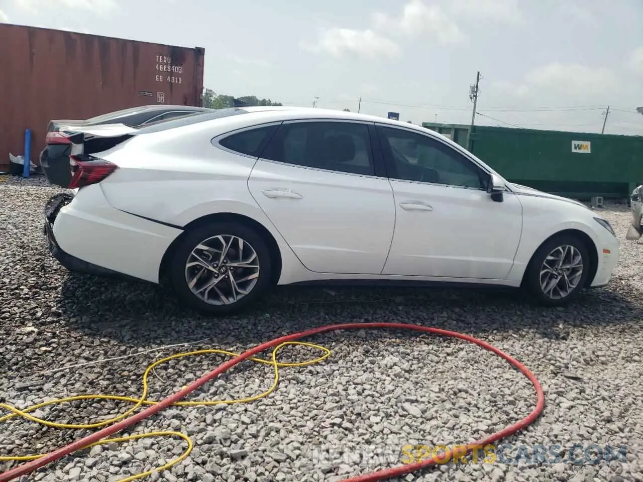 3 Photograph of a damaged car 5NPEF4JA1LH034085 HYUNDAI SONATA 2020