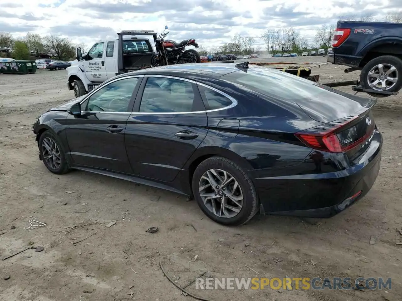 2 Photograph of a damaged car 5NPEF4JA1LH044311 HYUNDAI SONATA 2020