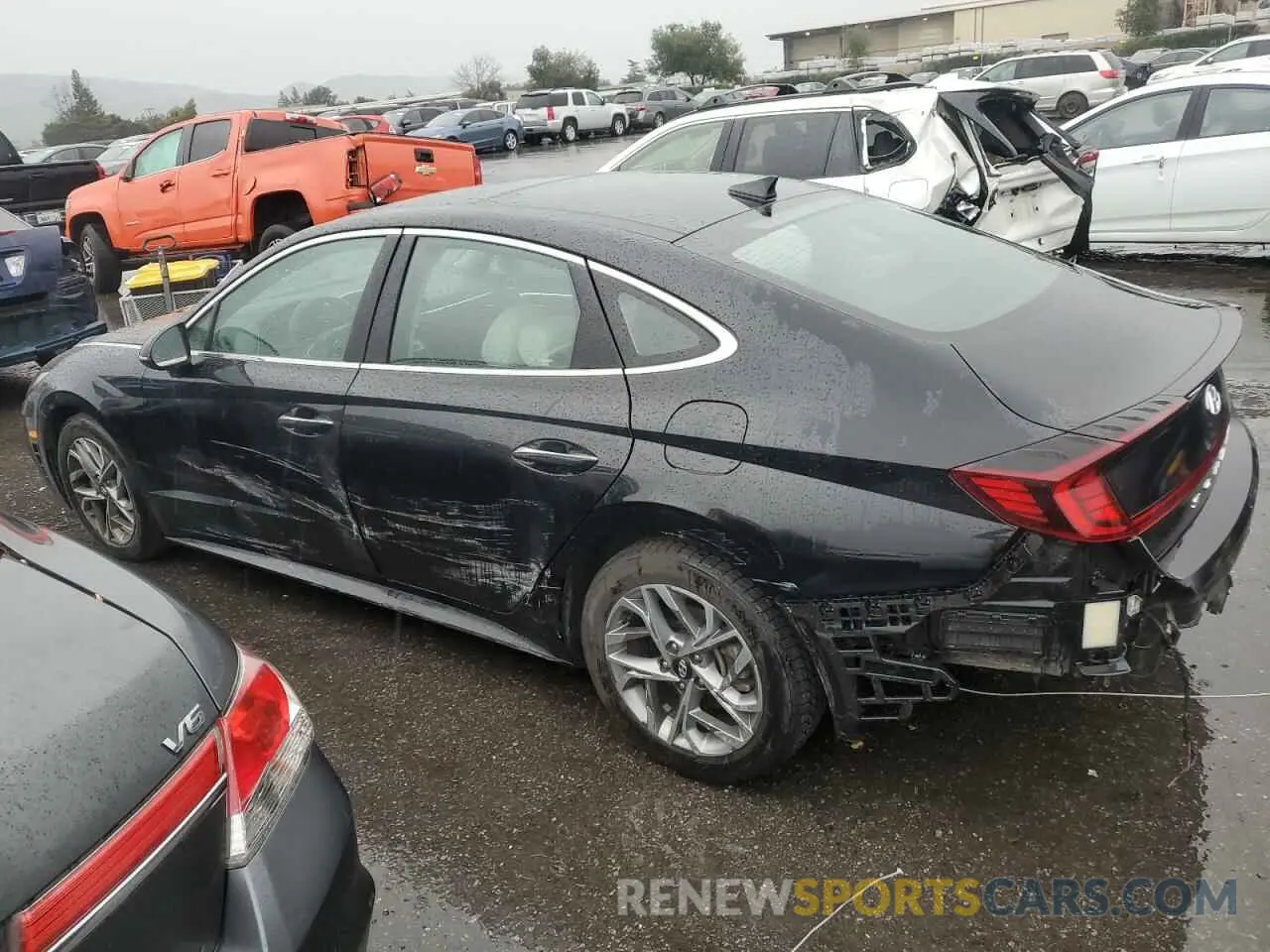 2 Photograph of a damaged car 5NPEF4JA2LH007865 HYUNDAI SONATA 2020